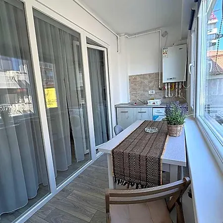 Ida Hotel